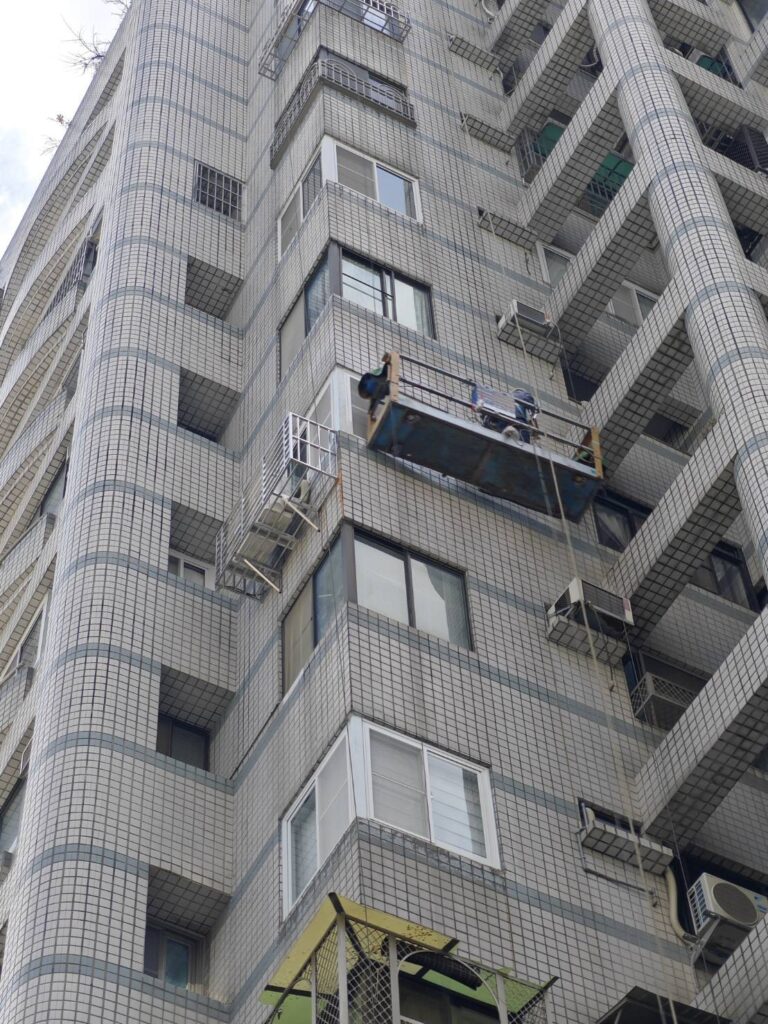 磁磚修補及外牆防水